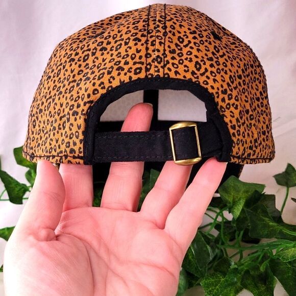 Leopard Print Ball Cap. OSFA. Like New - Picture 3 of 8